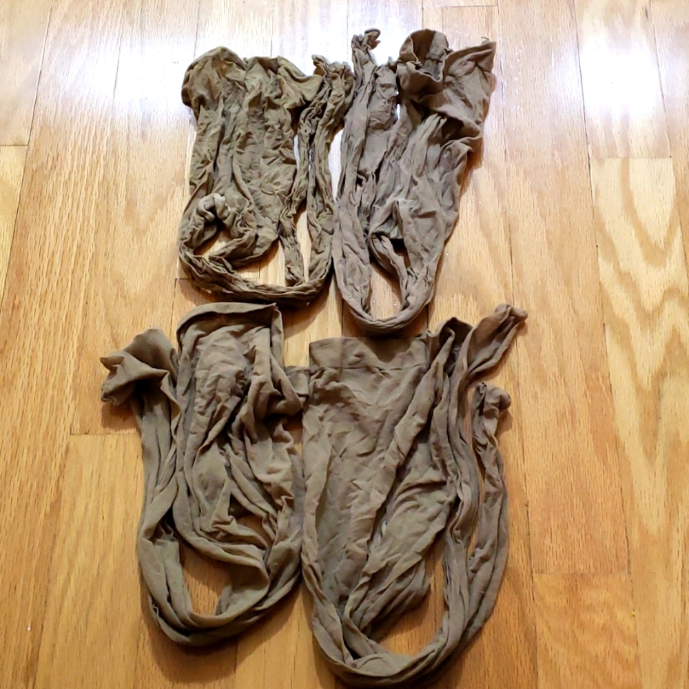 New 3 pairs of size B full length nude hose, and 3 new B full length off black